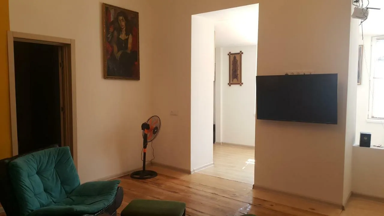Квартира XIX Века В Центре Тбилиси Lejlighed Tbilisi